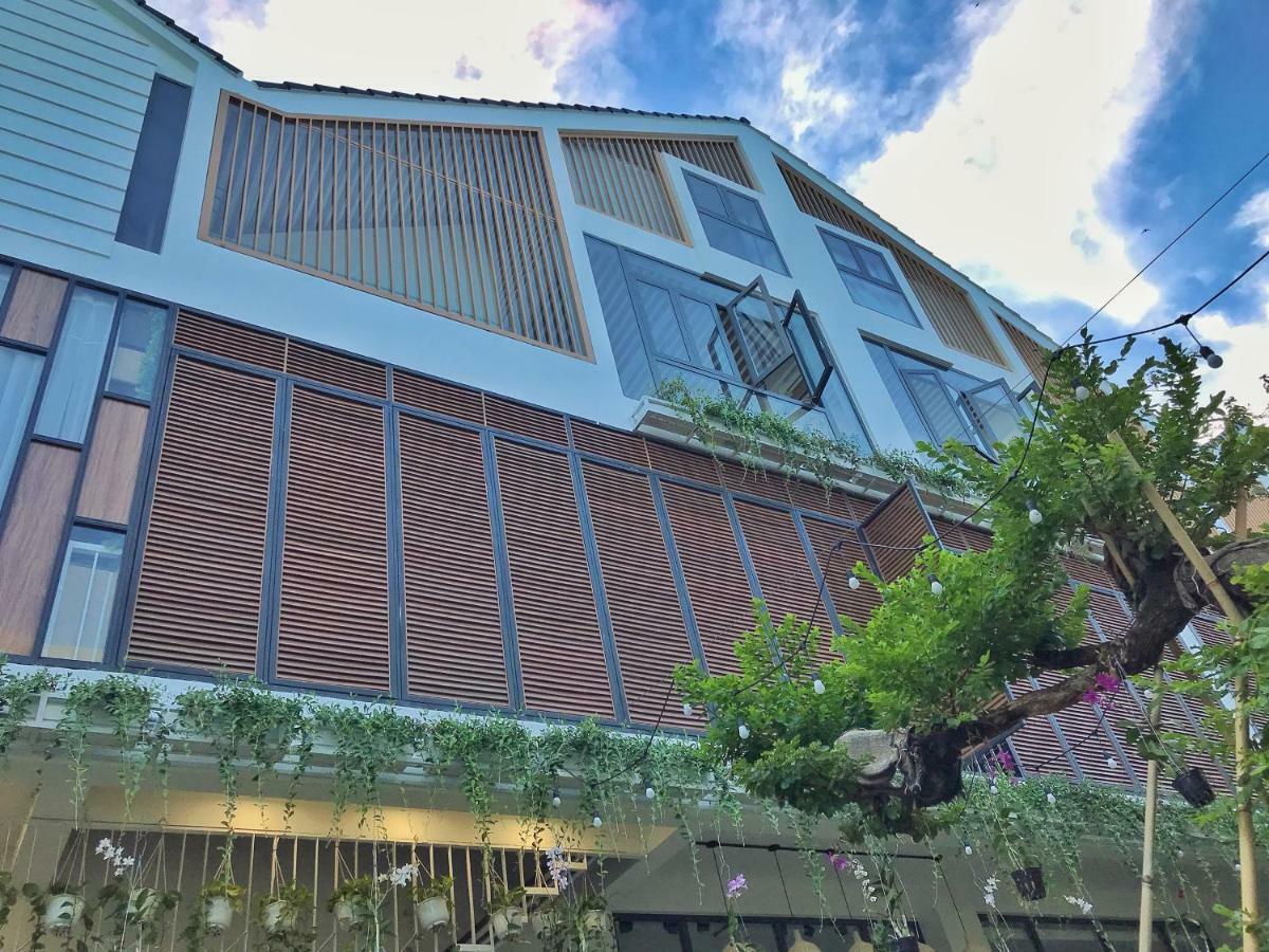 Daisy House Hotel Tuy Hoa Exterior photo
