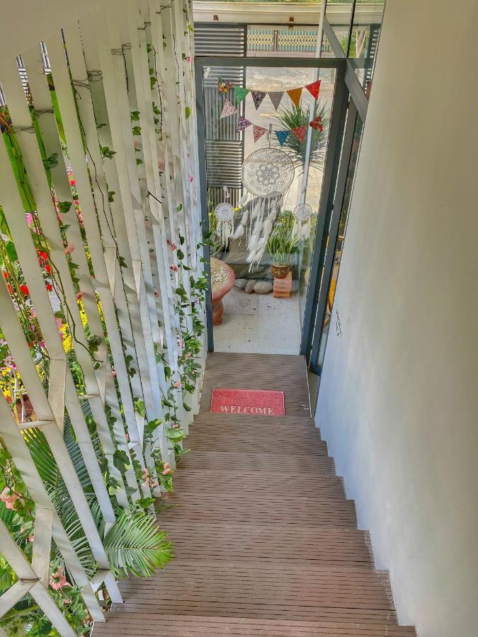 Daisy House Hotel Tuy Hoa Exterior photo