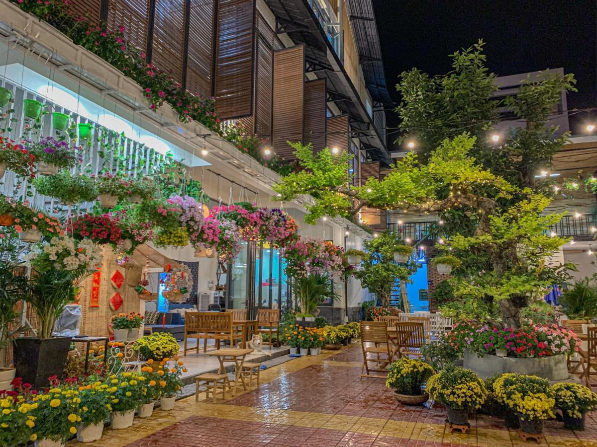 Daisy House Hotel Tuy Hoa Exterior photo